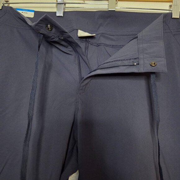 Columbia Women's Boot Cut Pants 18W Active Fit Navy Blue Stretch Comfort Lightwe - Picture 3 of 9